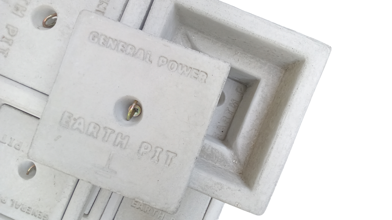 320X320X160MM CONCRETE EARTH PITS AKA EARTHING CHAMBERS IN SRI LANKA